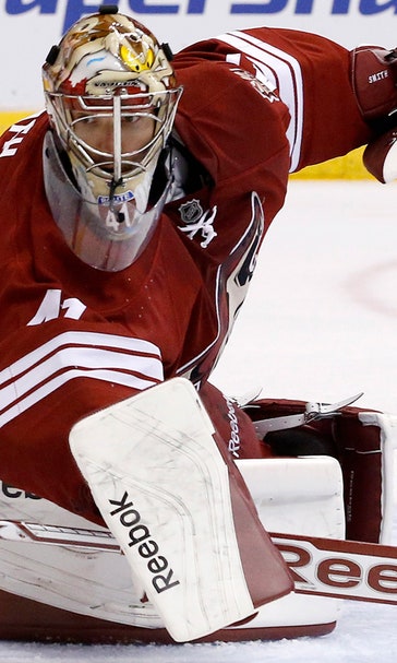 Coyotes hold off Panthers for third straight win